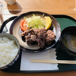 コーラル - くじら竜田揚げ定食