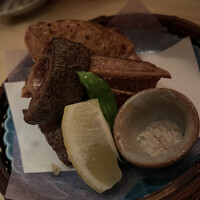 和食 鮨 日本酒 銀波 銀座店 - 長芋と蓮根唐揚げ