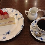 椿屋茶房 - ストロベリーショートケーキのセット