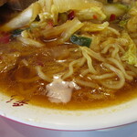 彩華ラーメン - 麺とスープ
