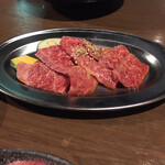 黒毛和牛焼肉と本格もつ鍋 山樹 - 