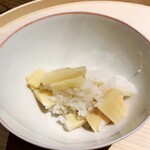 温石 - 筍ご飯