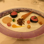 モナリザ - 仔羊の香草風味ソテー　セージのソースとともに