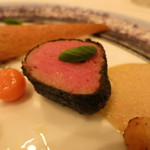 モナリザ - 仔羊の香草風味ソテー　セージのソースとともに