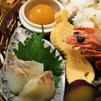 赤坂とゝや魚新 - イシガレイお造り・出汁巻玉子・金柑甘煮