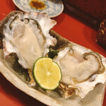 喜寿司 - 二種類の生牡蠣
