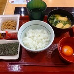 なか卯 - 納豆朝定食（ご飯少なめ）［290円］