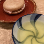 茜坂大沼 - 緑茶もすごく美味しい