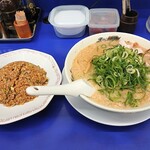 来来亭 - 2022年3月　チャー定（1070円）