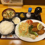 神戸一 - カキフライ定食