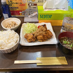 家庭料理居酒屋 よってって - 来ました！おろしポン酢唐揚げ500円！