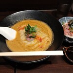 寿製麺 よしかわ - 桜海老と真鯛の春色そば➕海鮮丼