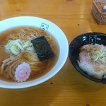 麺匠 玄龍 - 醤油らーめん＋チャーシュー丼