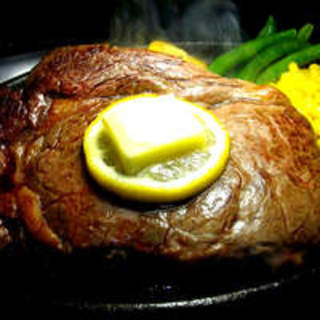 Thick-sliced barley black beef rib loin Steak at a reasonable price!