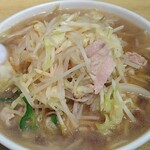 中国屋台十八番 - タンメン麺硬醤油味680円 大盛100円
