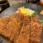 Tonkatsu Katsu Mura - じゃんぼロースカツ　肉厚ですよ