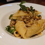 trattoria MACCHERONI - 豚挽肉レンズ豆のコンキリオーニ