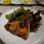 ビストロ ダイア - 前菜②：キッシュ