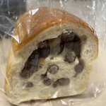 杜の焼たてパン屋さん - 大納言　ハーフ　税込２０５円