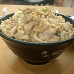 Densetsu No Sutadonya - すた丼 肉増 飯増 横から