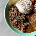Spice curry mokuromi - ラムと発酵パイナップルのキーマ