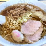 八千代軒 - ワンタン麺