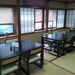 大清水 - 店内（椅子席）