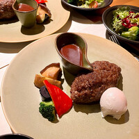 本格肉料理 丸小 - 