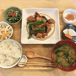 味わい食堂　ひねもすのたり - とある日の特ひる定食⑤
      豚と茄子とししとう炒め