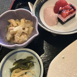 和食処 竜馬 - 香の物　小鉢　デザート