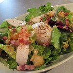 Blanc d'or - スモークチキンのシーザーサラダ