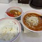 蒙古タンメン中本 - 