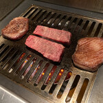 北海道焼肉 北うし - 知床和牛タン、知床和牛ハラミ