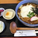 そば勘兵 - 山かけそば　800円