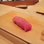 Sushi Taichi - 中トロ 細かく包丁がしてあって、更に蕩ける