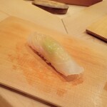 Sushi Taichi - 鮃昆布締め 昆布の旨味が移っていて最高