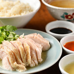 Weekday Lunch: Ultimate Hainanese Chicken Rice