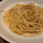 トラットリア・コッレ - Aコース　¥1,100
            前菜（山形豚の自家製ハム）、パスタ、デザート
            生うにのクリームソーススパゲッティ（大盛り）