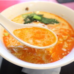 春華秋実 - タンタン麺のスープ