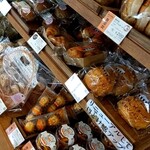 シャトレーゼ - シャトレーゼのパンも有り！食パンや菓子パンなど色々と!