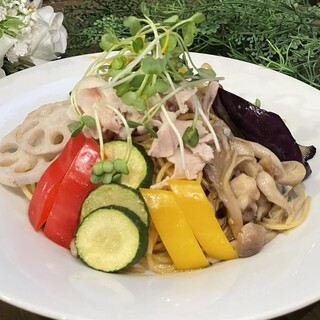 花カフェ&ウエディングブルーミーズ_2