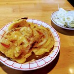 手打うどん 松屋 - 手打うどん 松屋　玉ねぎかき揚げ80円