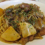カフェレストラン ホット・ベリー - いろいろ野菜とお肉のスパゲッティ、トマト味