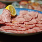 Jimbou Yakiniku Ryouriten - 