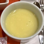 ベッセルイン - 朝食セットのスープ