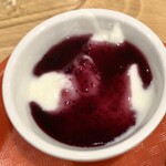 ベッセルイン - 朝食セットのヨーグルト