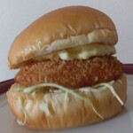 LAWSON - 料理写真:海老カツバーガー