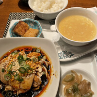 華都飯店 OsakaMetro本町ビル店 - 