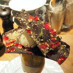 イタリアン・バル アゾート - 天皇芋と子宝芋とチョコレートのパルフェ