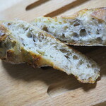 パン・デ・フィロゾフ - シラス・エ・フロマージュ断面